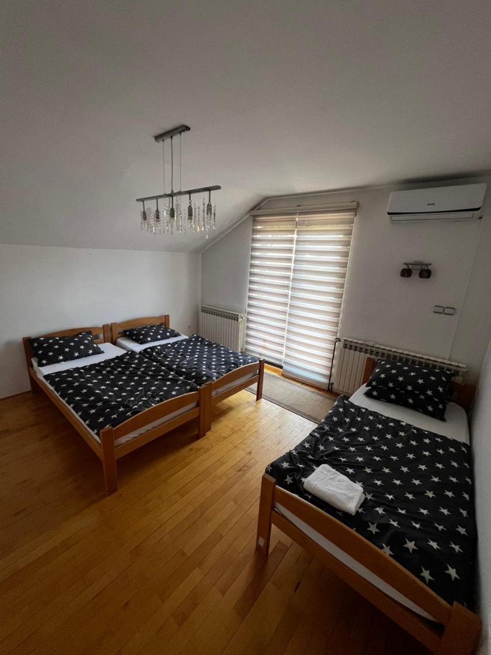 Hostel Tuzla Kültér fotó